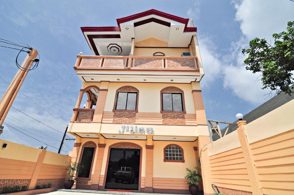 Jilian Tourist Inn Puerto Princesa Esterno foto